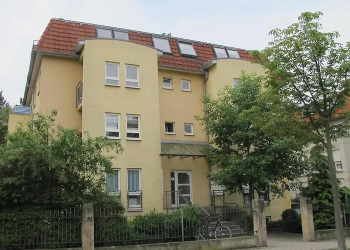 Apartment Am Grossen Garten Dresden
